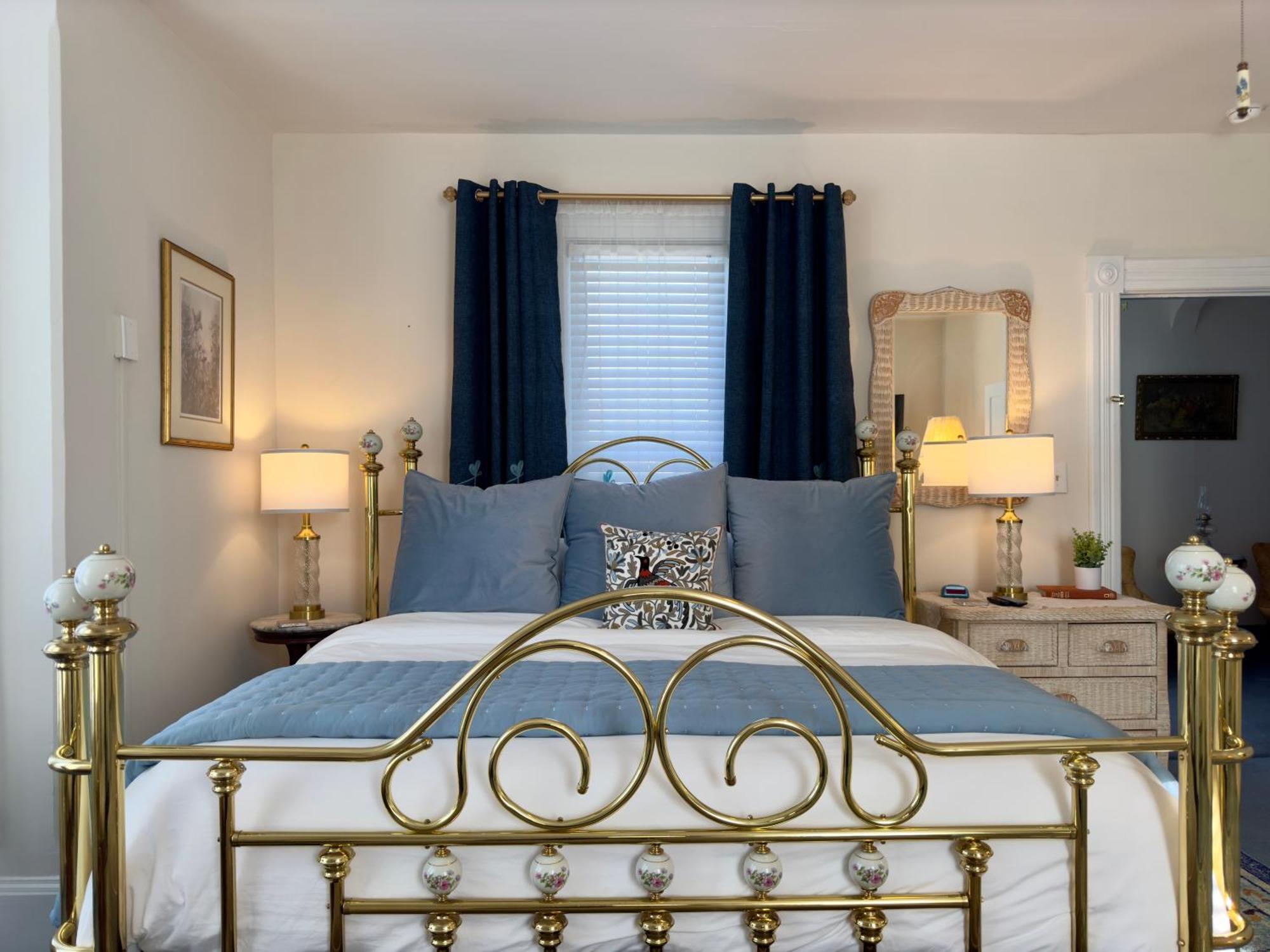 Victorian Inn Bed And Breakfast Marblehead Exterior photo