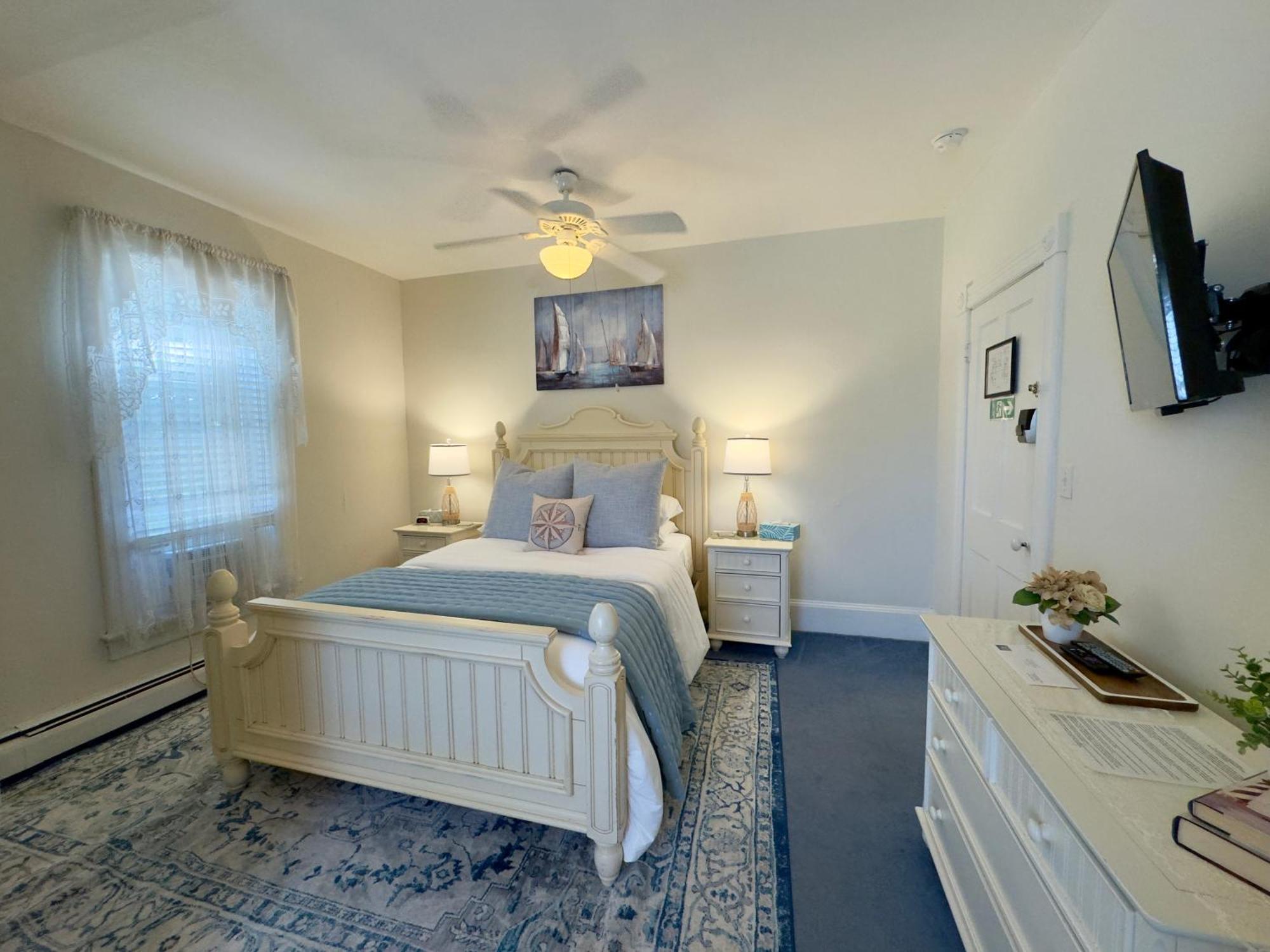 Victorian Inn Bed And Breakfast Marblehead Exterior photo