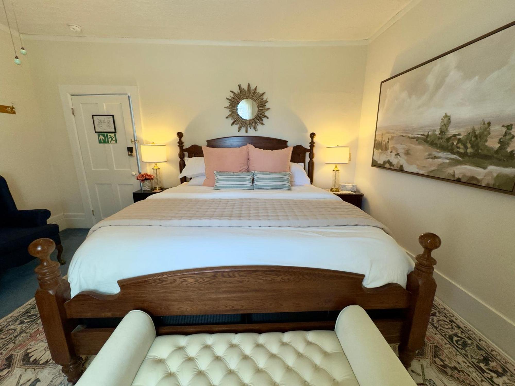 Victorian Inn Bed And Breakfast Marblehead Exterior photo