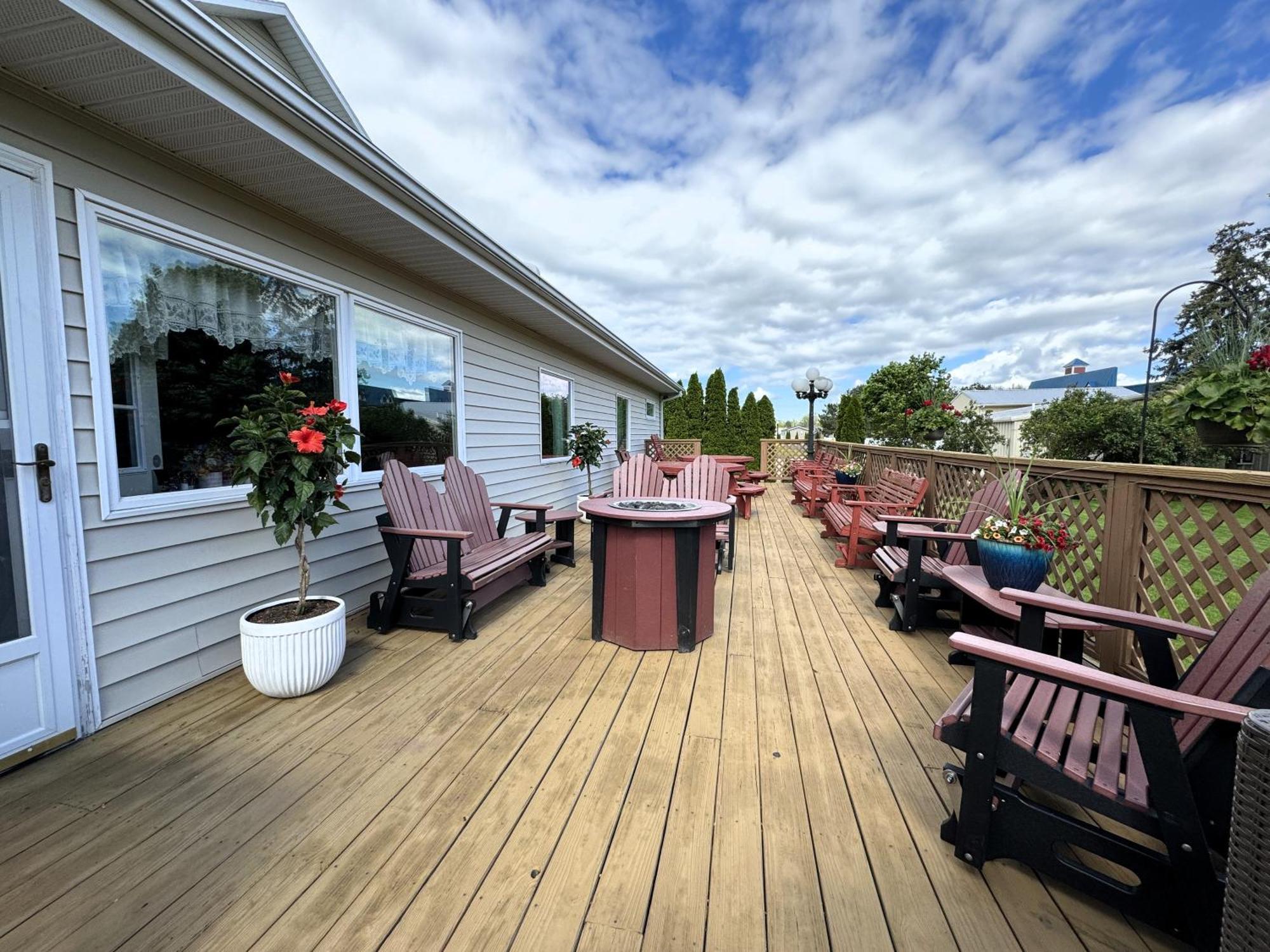 Victorian Inn Bed And Breakfast Marblehead Exterior photo