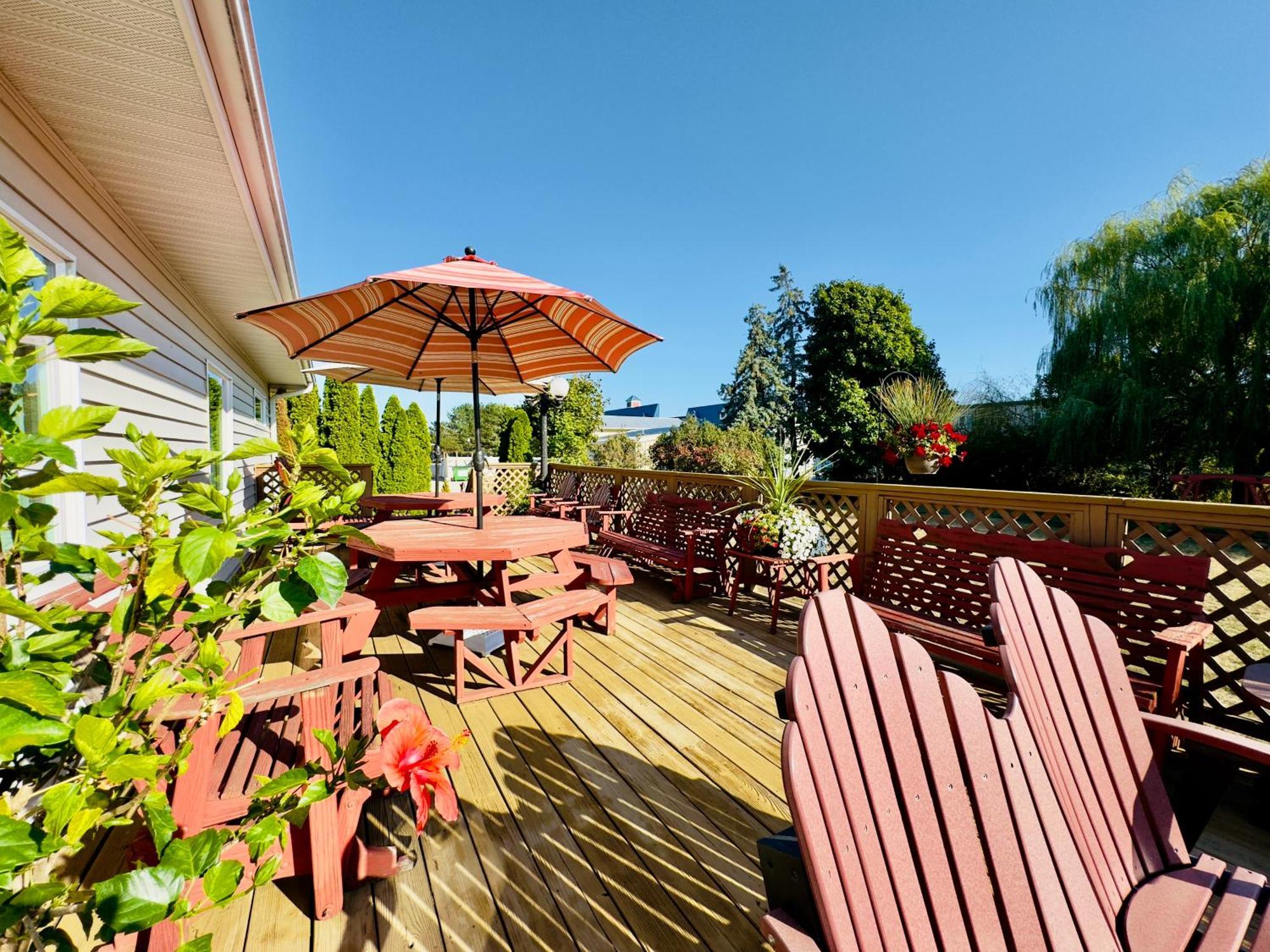 Victorian Inn Bed And Breakfast Marblehead Exterior photo