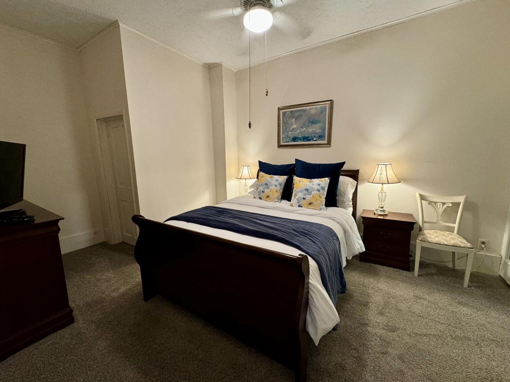 Victorian Inn Bed And Breakfast Marblehead Exterior photo